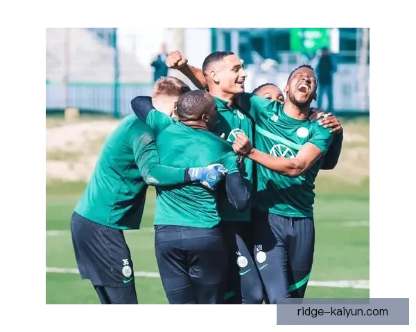 奥布拉克与诺伊尔的扑救数据分析显示，二者均展现出稳定的竞技状态。